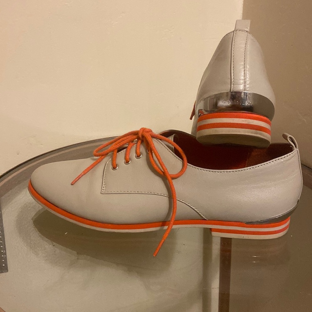 Calvin Klein Kassia Carbretta leather- oatmeal
